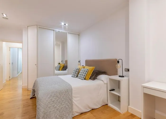 Espacioso Y Acogedor Junto Centro Azkuna Apartamento *