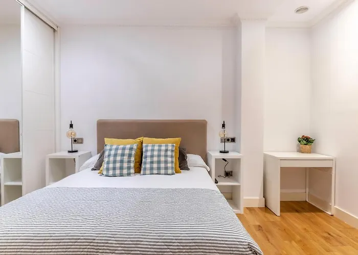 Espacioso Y Acogedor Junto Centro Azkuna Apartamento Bilbau