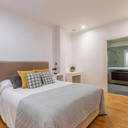 Espacioso Y Acogedor Junto Centro Azkuna Apartamento