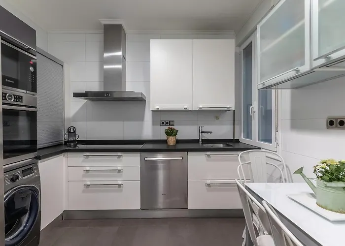 Apartamento Espacioso Y Acogedor Junto Centro Azkuna